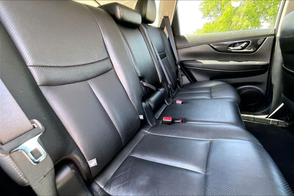 2017 Nissan Rogue SL