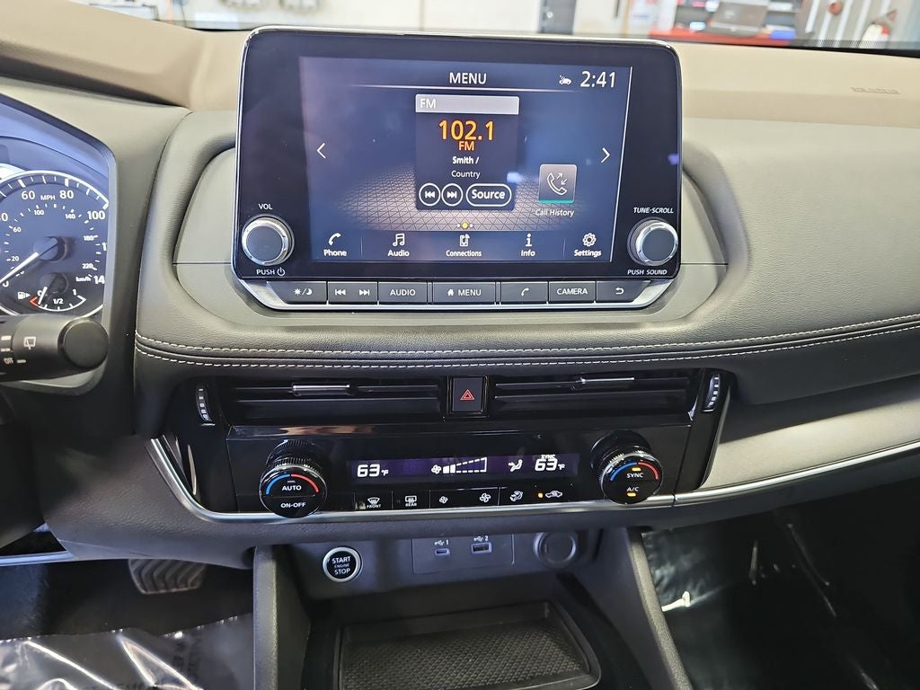 2021 Nissan Rogue SV