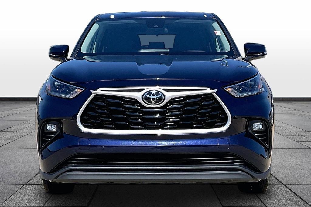 2021 Toyota Highlander LE