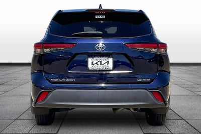 2021 Toyota Highlander LE