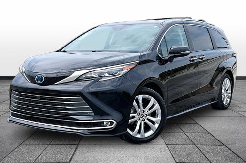 2024 Toyota Sienna Platinum 7 Passenger