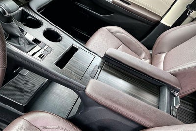 2024 Toyota Sienna Platinum 7 Passenger