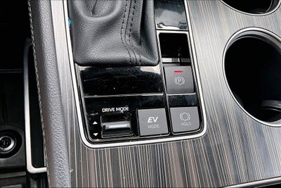 2024 Toyota Sienna Platinum 7 Passenger