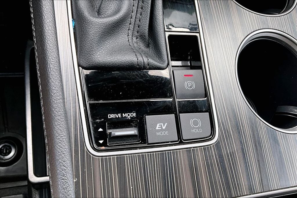 2024 Toyota Sienna Platinum 7 Passenger