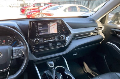 2020 Toyota Highlander Hybrid XLE