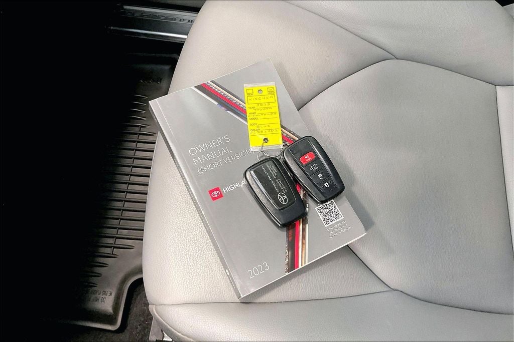 2023 Toyota Highlander XLE