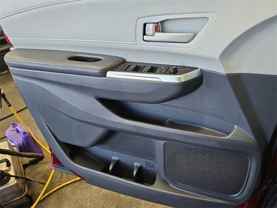 2024 Toyota Sienna LE 8 Passenger