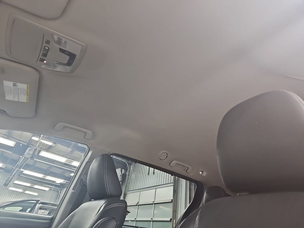 2018 Toyota Sienna SE 8 Passenger