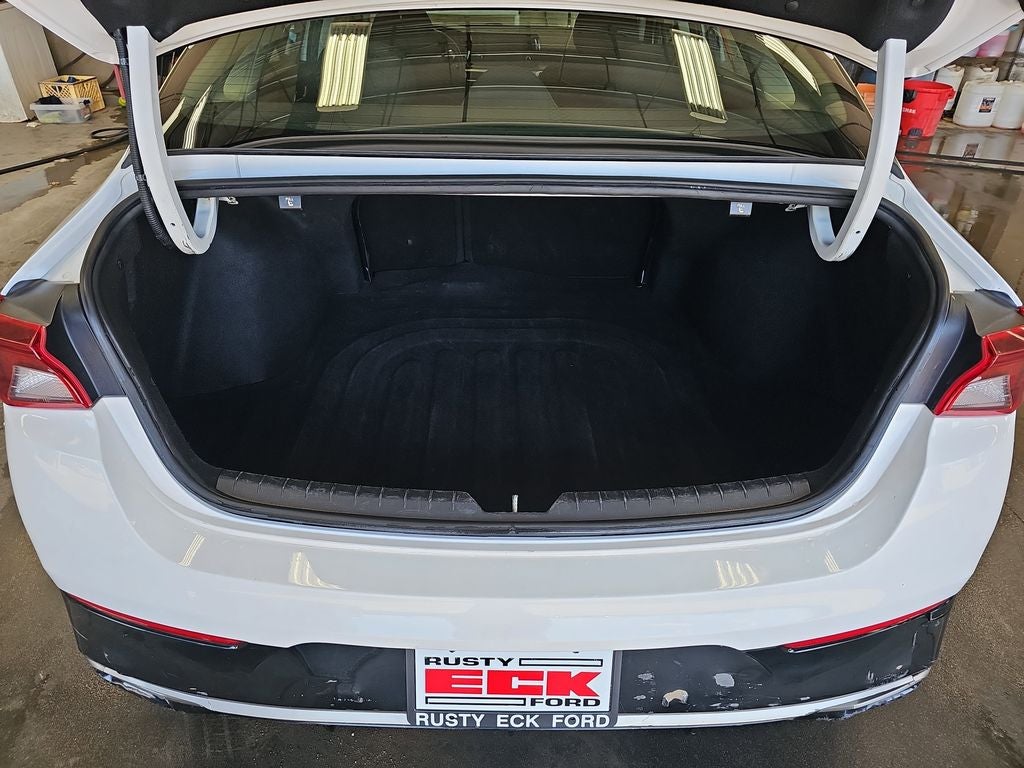 2021 Kia K5 LXS