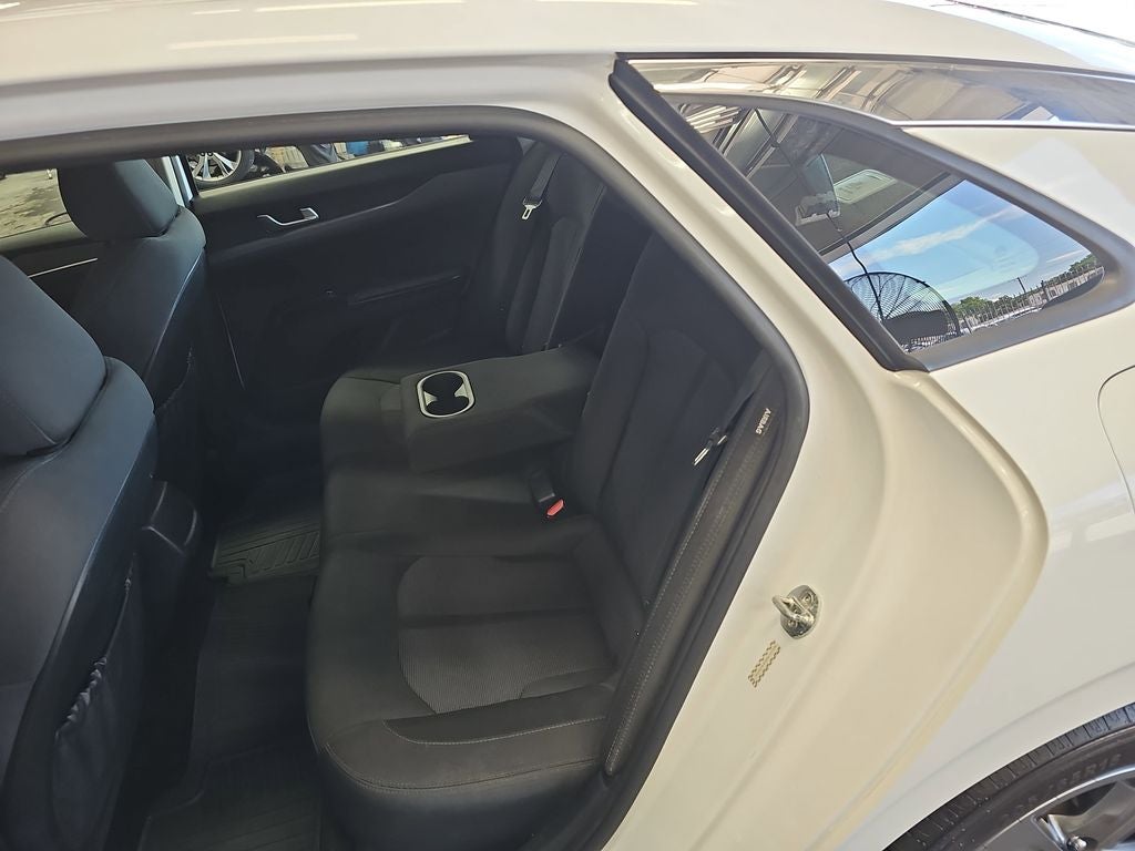 2021 Kia K5 LXS