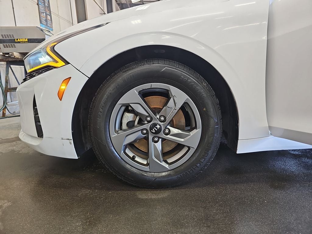 2021 Kia K5 LXS