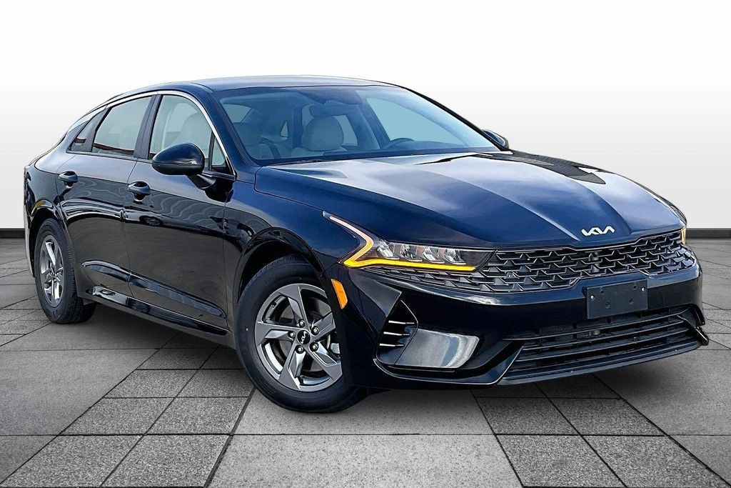 2022 Kia K5 LXS