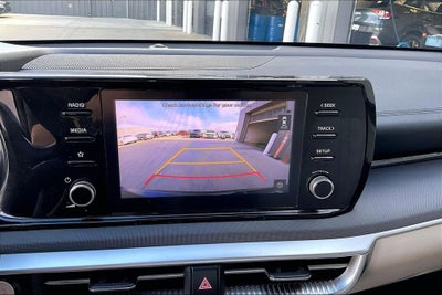 2022 Kia K5 LXS