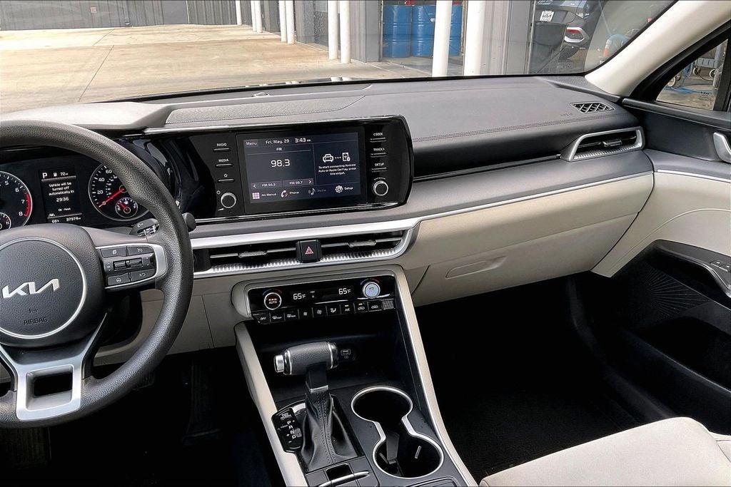 2022 Kia K5 LXS