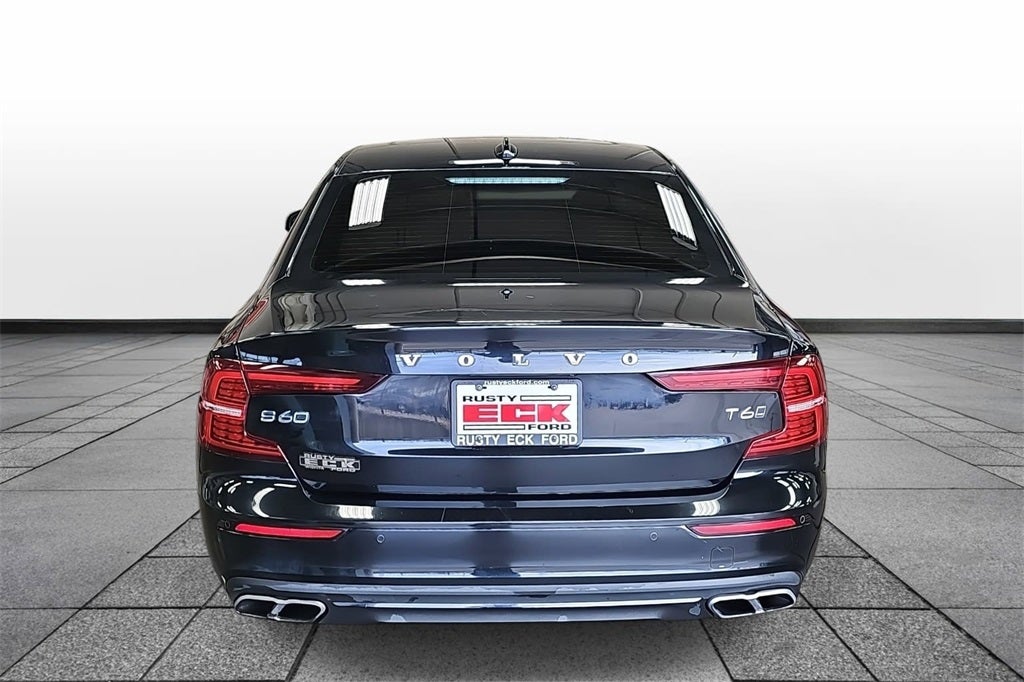 2021 Volvo S60 T6 Momentum