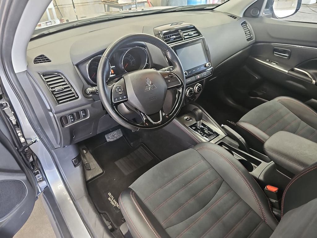 2025 Mitsubishi Outlander Sport 2.0 ES