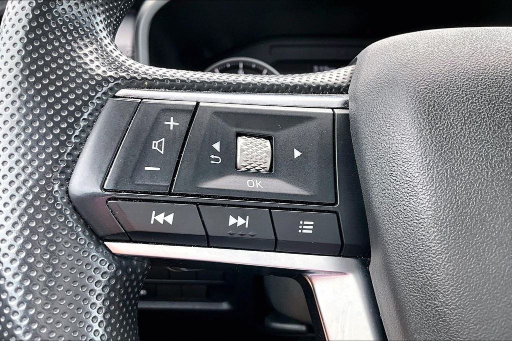 2024 Mitsubishi Outlander ES