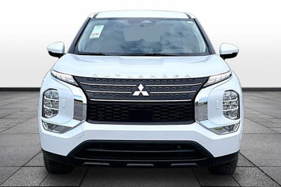 2024 Mitsubishi Outlander ES