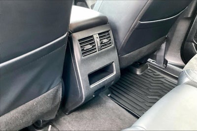 2024 Mitsubishi Outlander SE Black Edition