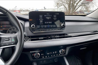 2024 Mitsubishi Outlander SE Black Edition