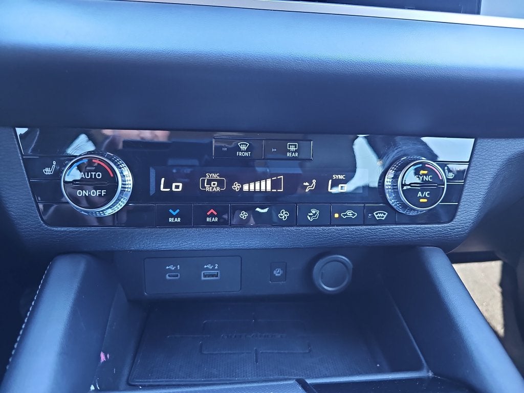2024 Mitsubishi Outlander SEL Black Edition