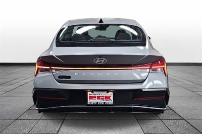2025 Hyundai Elantra SEL Convenience