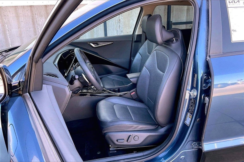 2023 Kia Niro Plug-In Hybrid SX