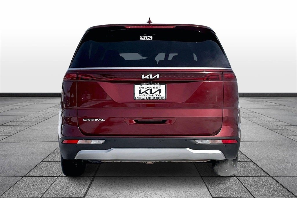 2024 Kia Carnival LX
