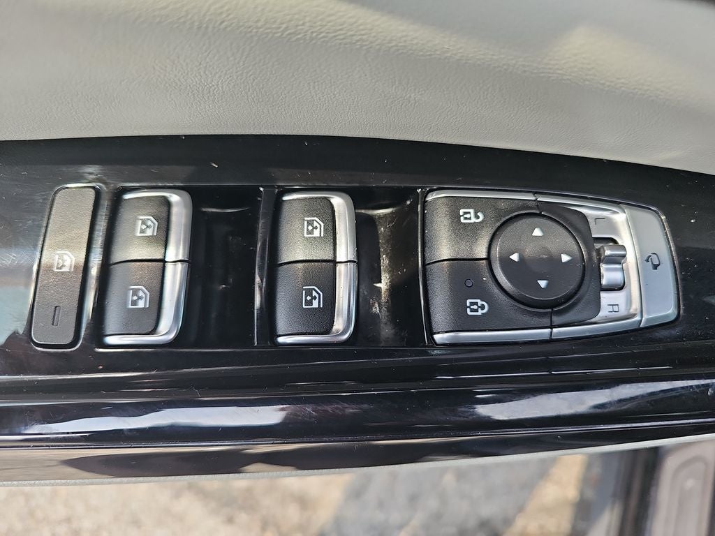2022 Kia Carnival SX