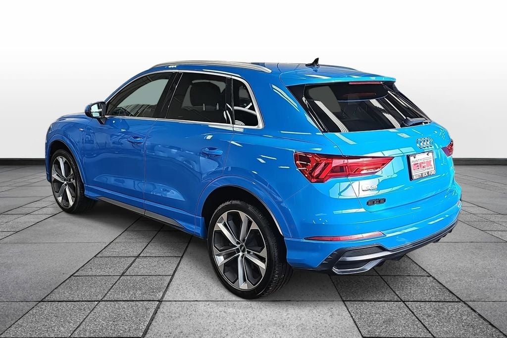 2019 Audi Q3 2.0T Prestige S line quattro